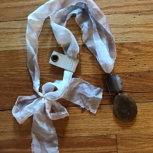Anthropologie Jewelry - NWT Anthropologie necklace Anthropologie Jewelry - NWT Anthropologie necklace